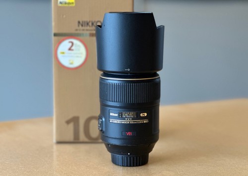 Nikon 105mm 8 - 105mm, f/2.8