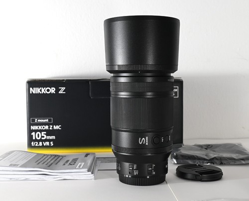 Nikon 105mm 8 vr - z, f2.8